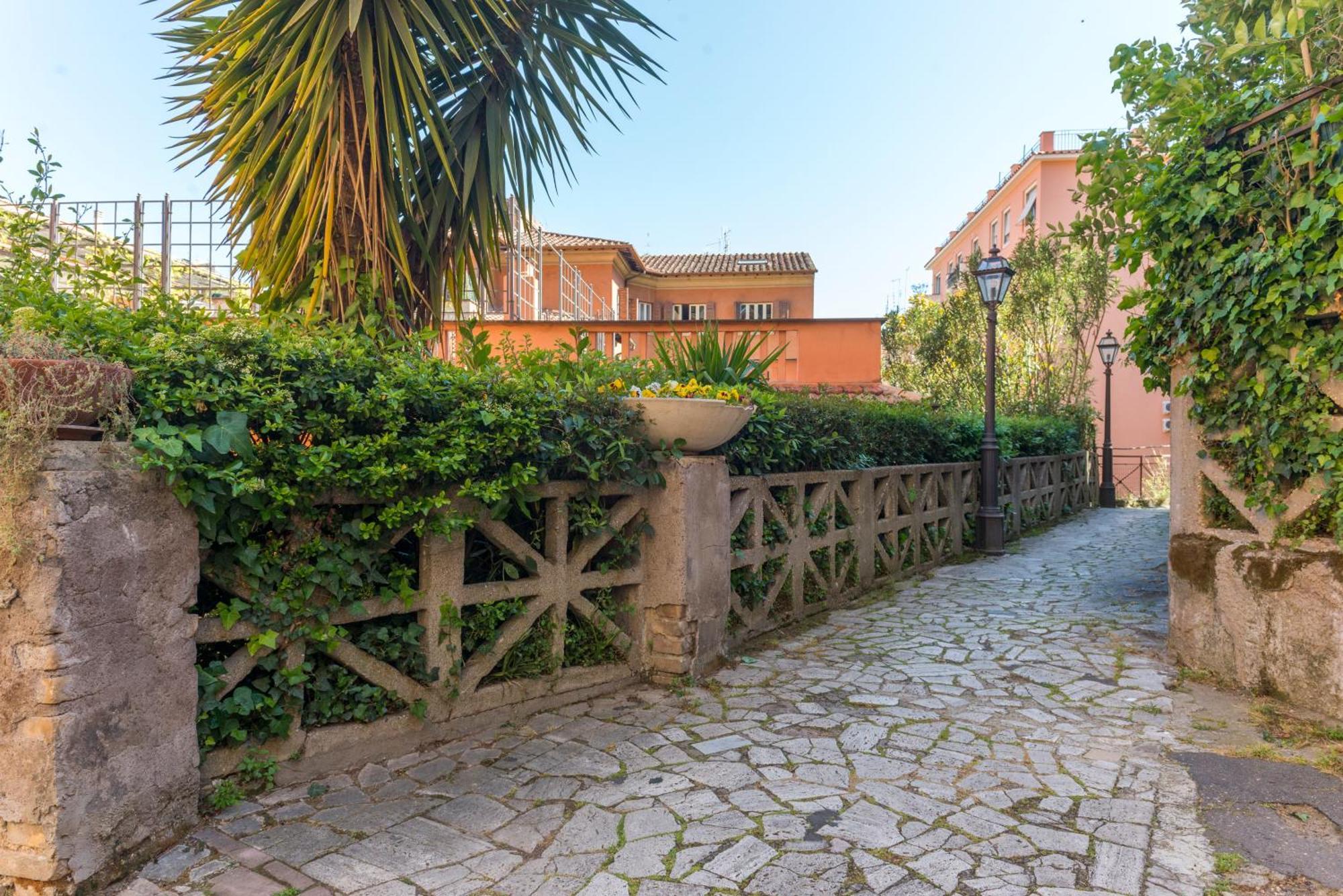 Studio In Trastevere Village Roma Ngoại thất bức ảnh